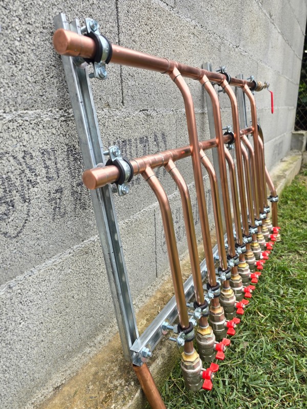 Création d'un collecteur de plomberie chez notre client à Plaisance-du-Touch 31830 en Haute-Garonne