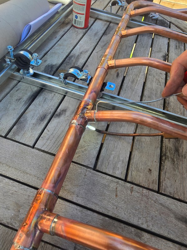 Création d'un collecteur de plomberie chez notre client à Plaisance-du-Touch 31830 en Haute-Garonne