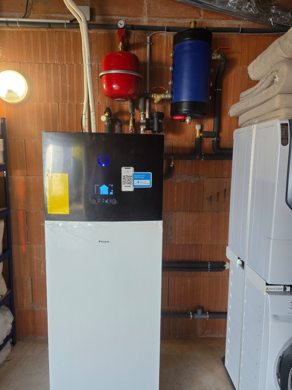 Remplacement d'une chaudière gaz par une pompe à chaleur air/eau chauffage et eau chaude sanitaire à Eaunes